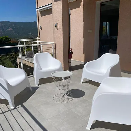 Baignoire * Cuttoli-Corticchiato